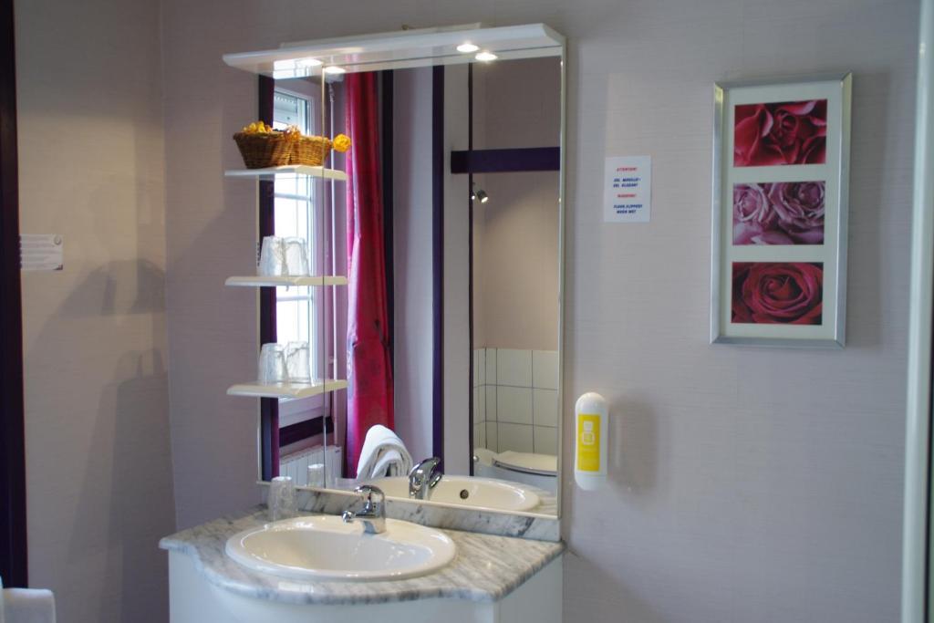 Logis Hotel La Residence, Cognac Centre 部屋 写真