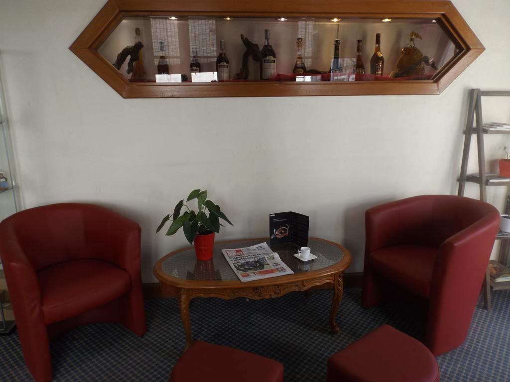 Logis Hotel La Residence, Cognac Centre エクステリア 写真