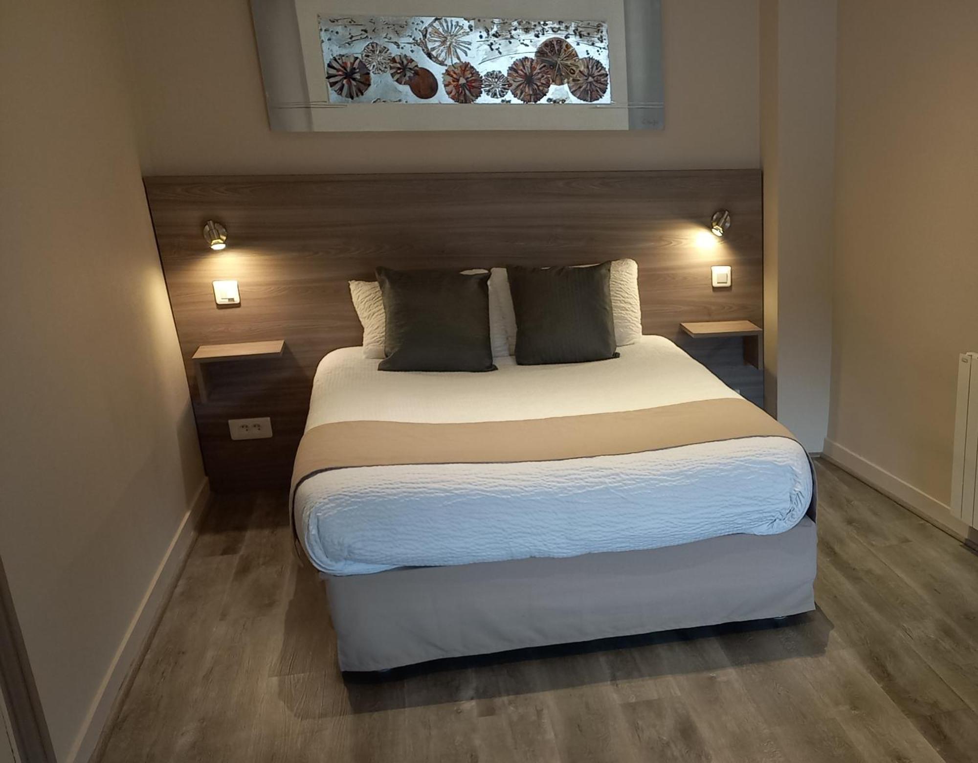 Logis Hotel La Residence, Cognac Centre エクステリア 写真