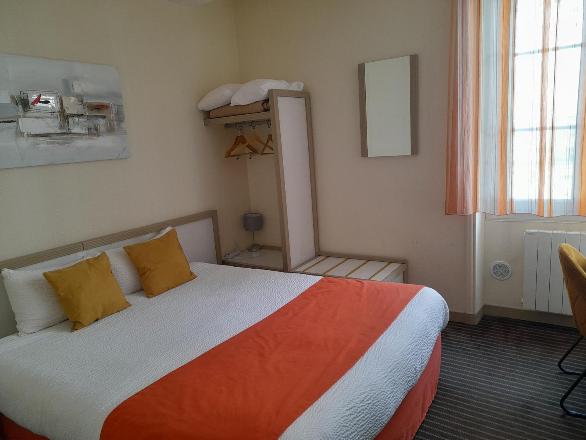 Logis Hotel La Residence, Cognac Centre エクステリア 写真